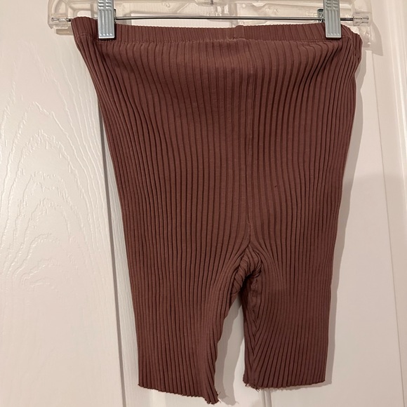 Kotn Ribbed Shorts - Picture 3 of 3